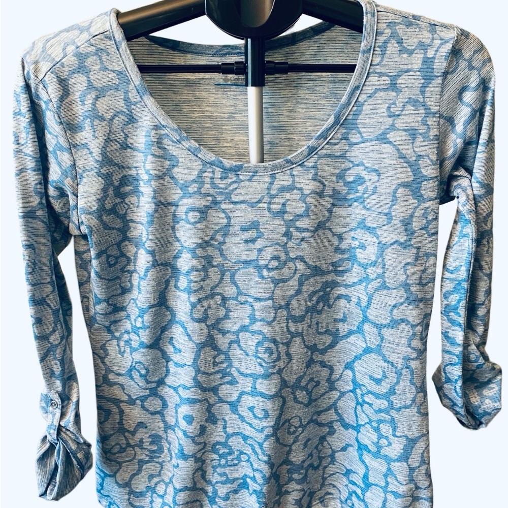 Columbia Blue Patterned Women's Top